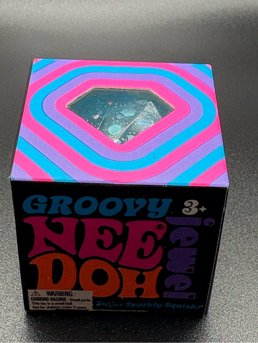NeeDoh Groovy Sparkly Squish - Pink & Blue